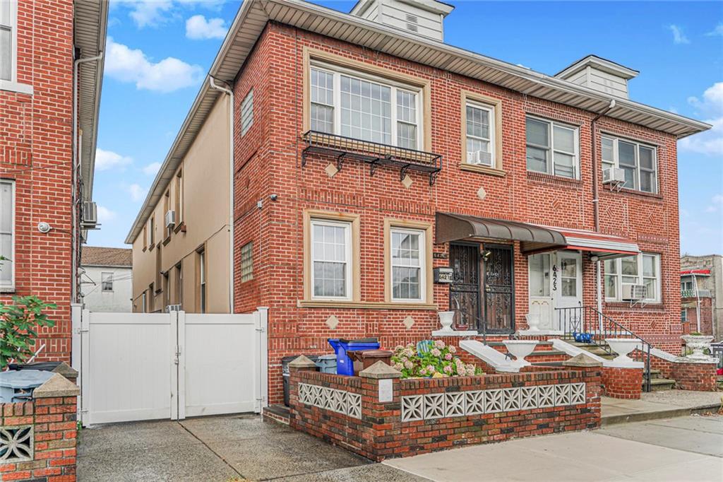 6421 19th Avenue Borough Park Brooklyn NY 11204