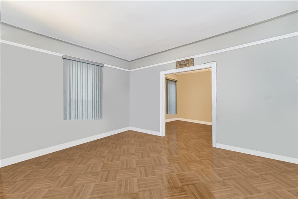 6421 19th Avenue Borough Park Brooklyn NY 11204