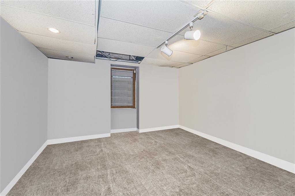 6421 19th Avenue Borough Park Brooklyn NY 11204