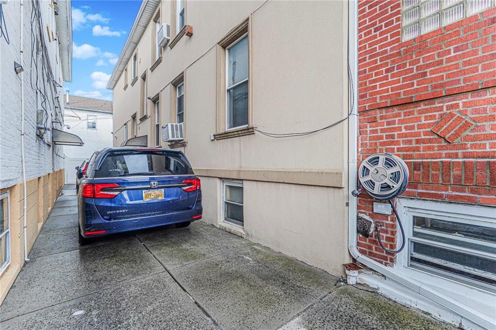 6421 19th Avenue Borough Park Brooklyn NY 11204