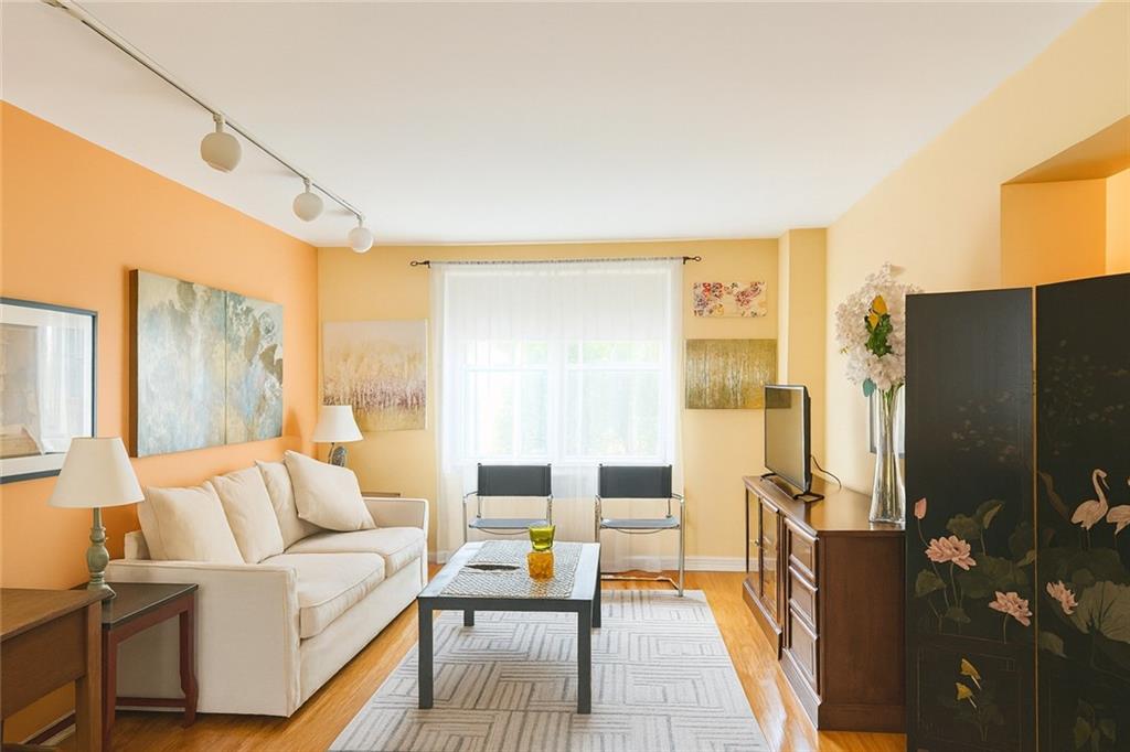 9707 4th Avenue Bay Ridge Brooklyn NY 11209