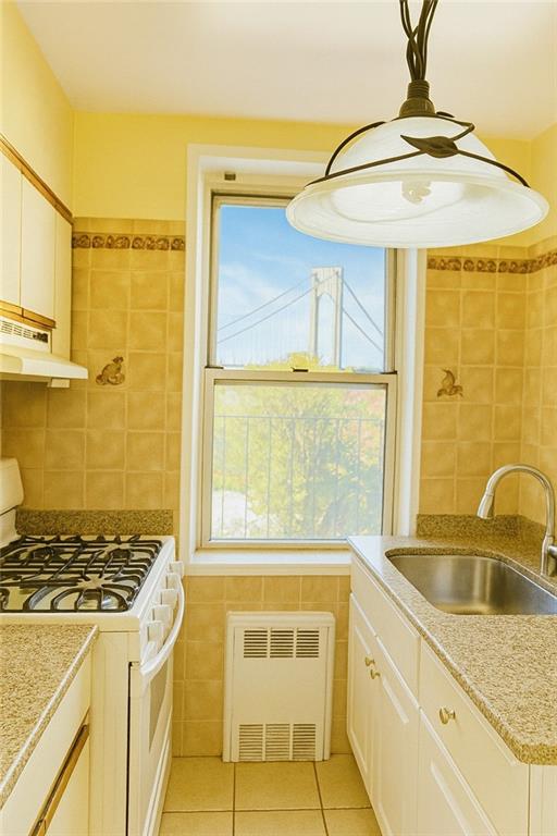 9707 4th Avenue Bay Ridge Brooklyn NY 11209