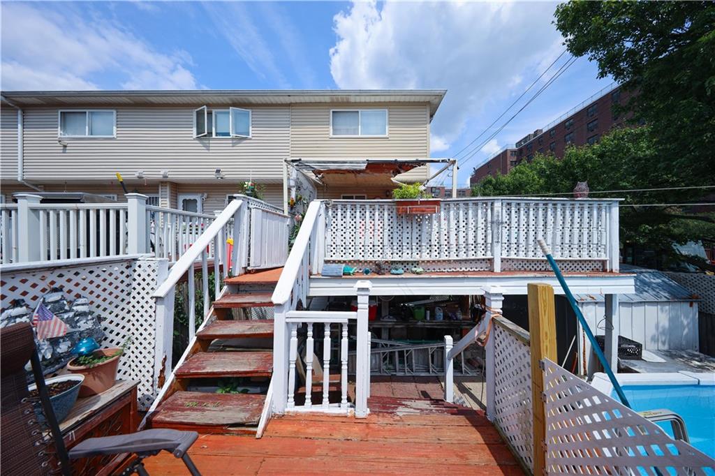 79 New Lane Rosebank Staten Island NY 10305