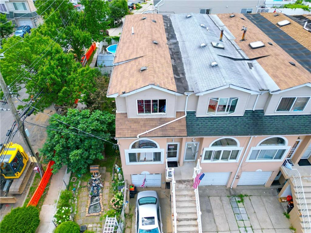 79 New Lane Rosebank Staten Island NY 10305