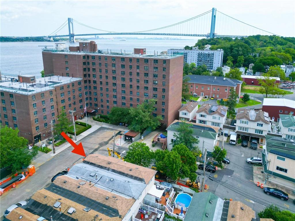 79 New Lane Rosebank Staten Island NY 10305