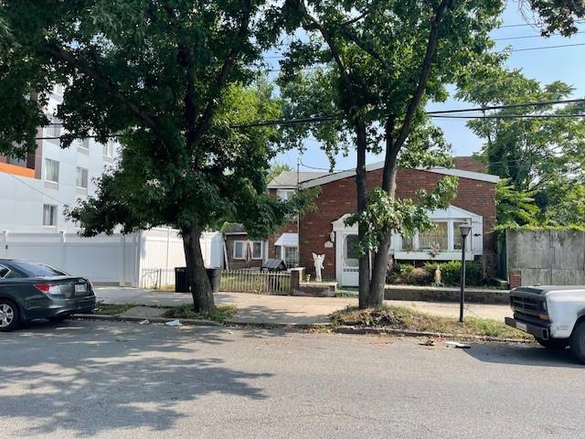 256 Avenue Z Bensonhurst Brooklyn NY 11214