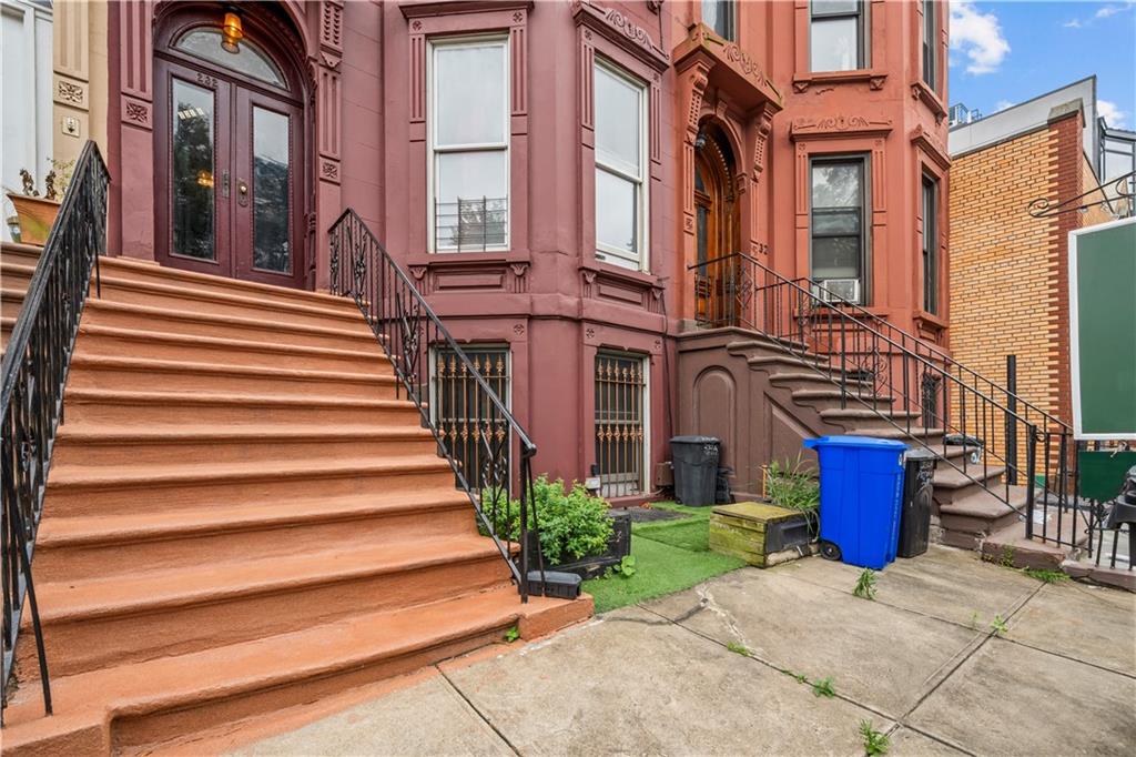 232A Putnam Avenue Bedford Stuyvesant Brooklyn NY 11216