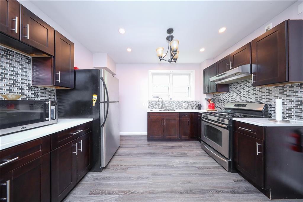 101 Laurel Avenue Tompkinsville Staten Island NY 10304