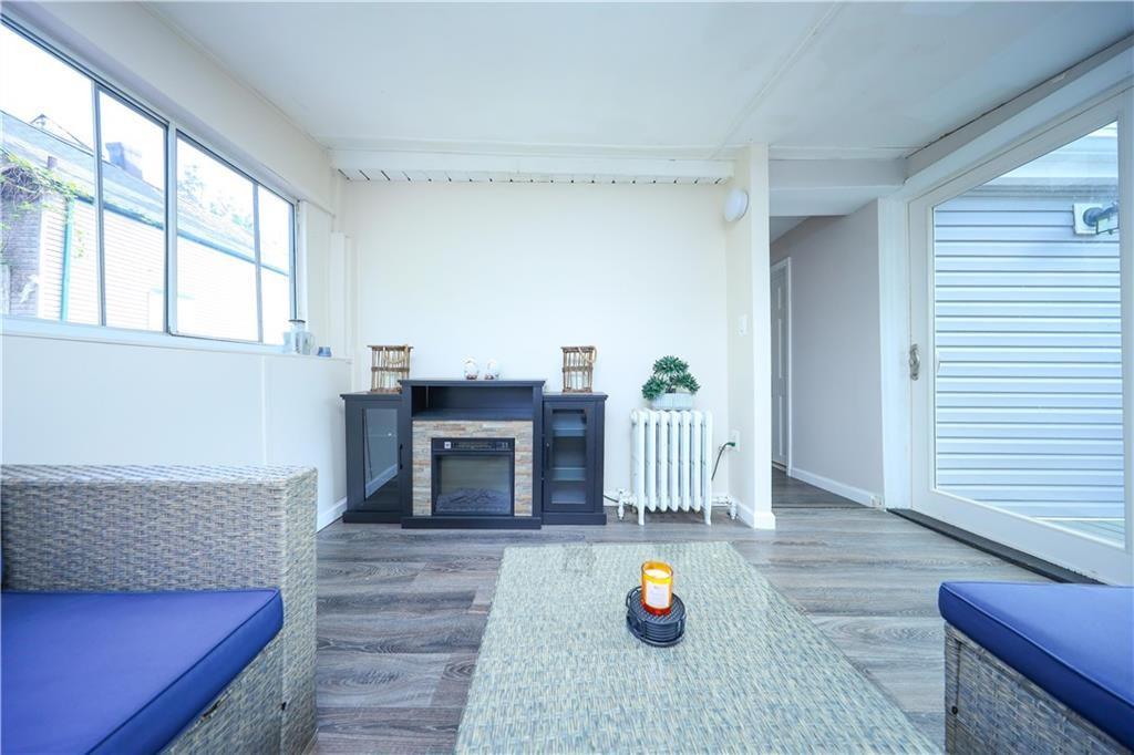 101 Laurel Avenue Tompkinsville Staten Island NY 10304