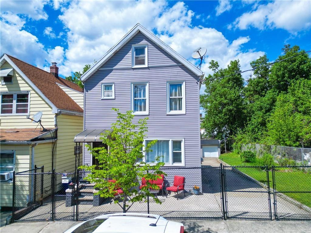 101 Laurel Avenue Tompkinsville Staten Island NY 10304