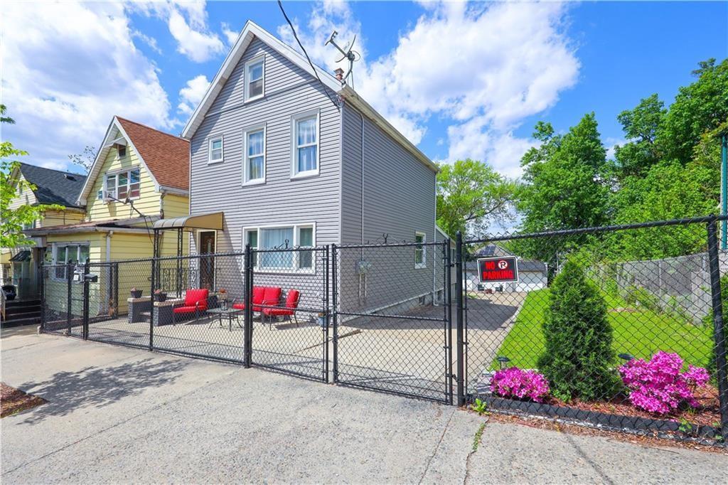 101 Laurel Avenue Tompkinsville Staten Island NY 10304