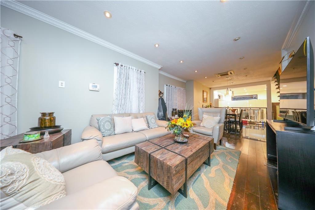 24 Martineau Street Mariner's Harbor Staten Island NY 10303