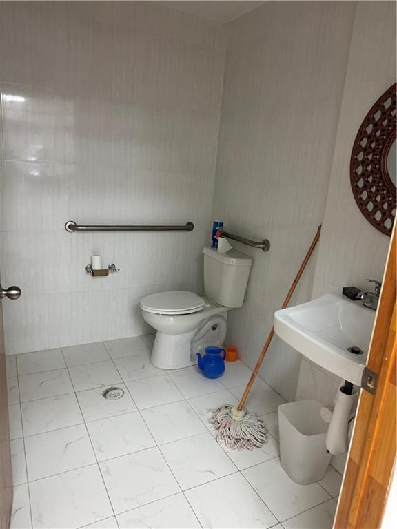 1773 Ocean Avenue Midwood Brooklyn NY 11230