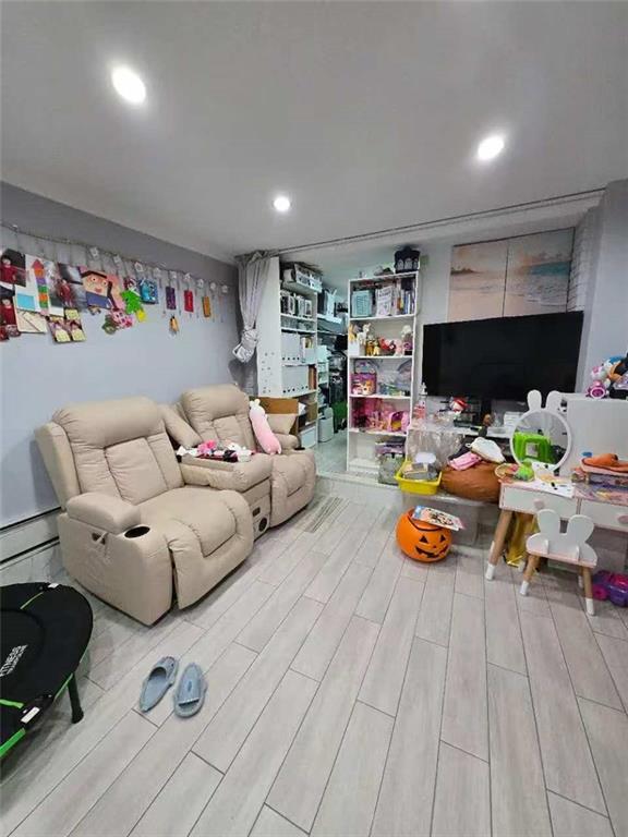 6621 13TH Avenue Dyker Heights Brooklyn NY 11219