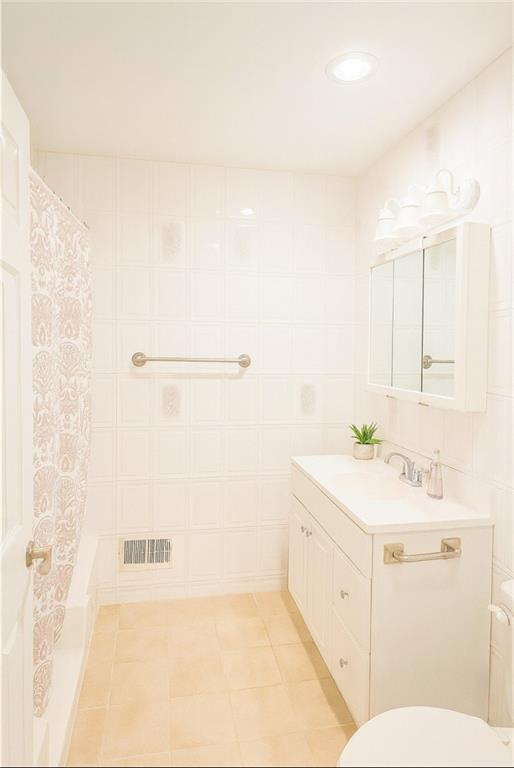24 Von Braun Avenue Arden Heights Staten Island NY 10312