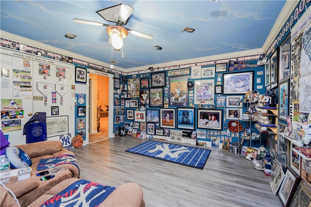 53 Topside Lane Charleston Staten Island NY 10309