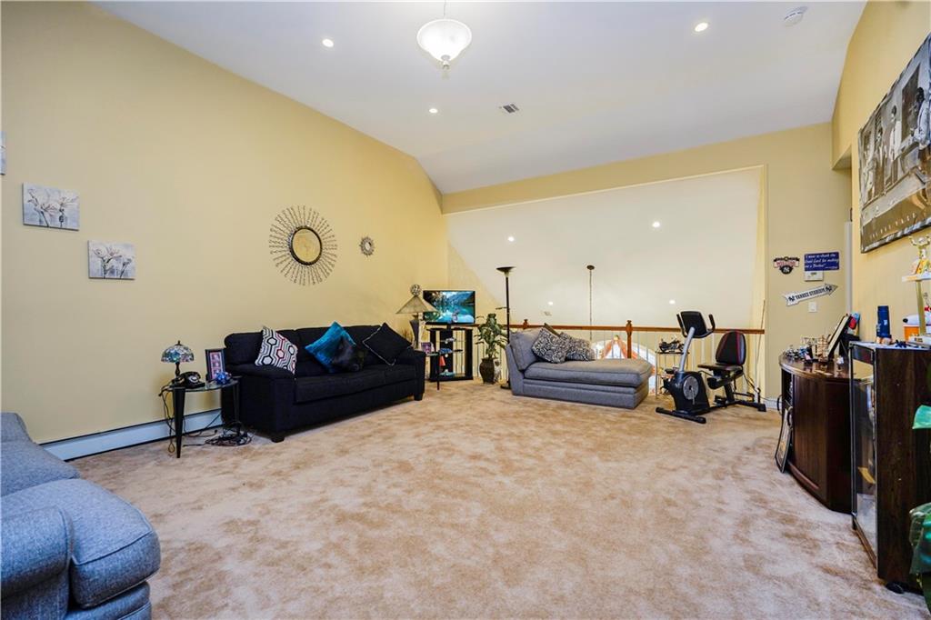 53 Topside Lane Charleston Staten Island NY 10309