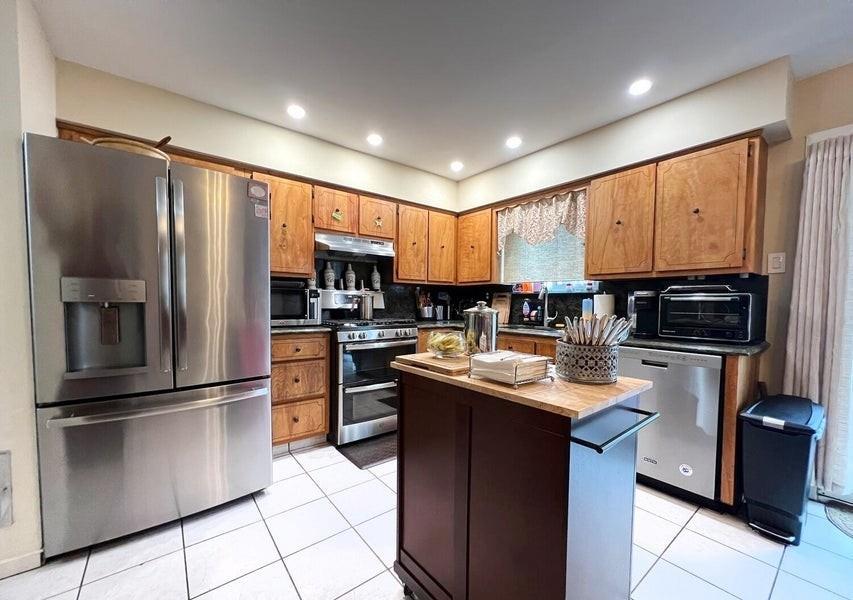 24 East Augusta Avenue Great Kills Staten Island NY 10308