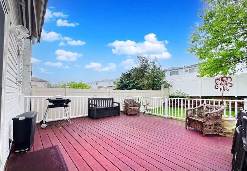 24 East Augusta Avenue Great Kills Staten Island NY 10308