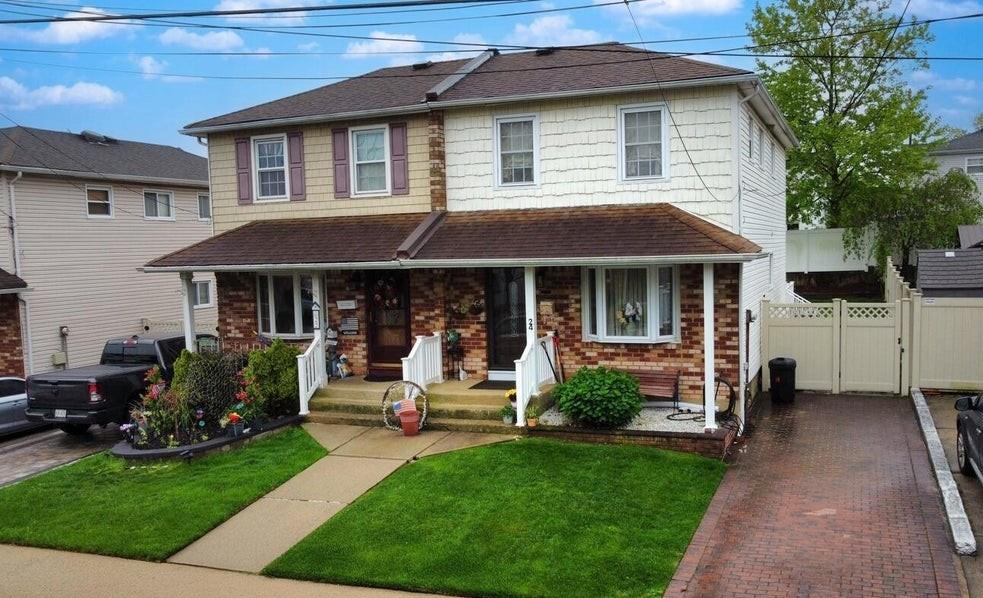 24 East Augusta Avenue Great Kills Staten Island NY 10308