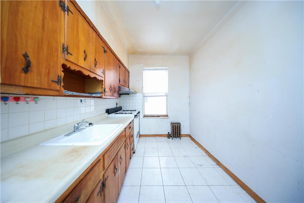 6107 23rd Avenue Borough Park Brooklyn NY 11204