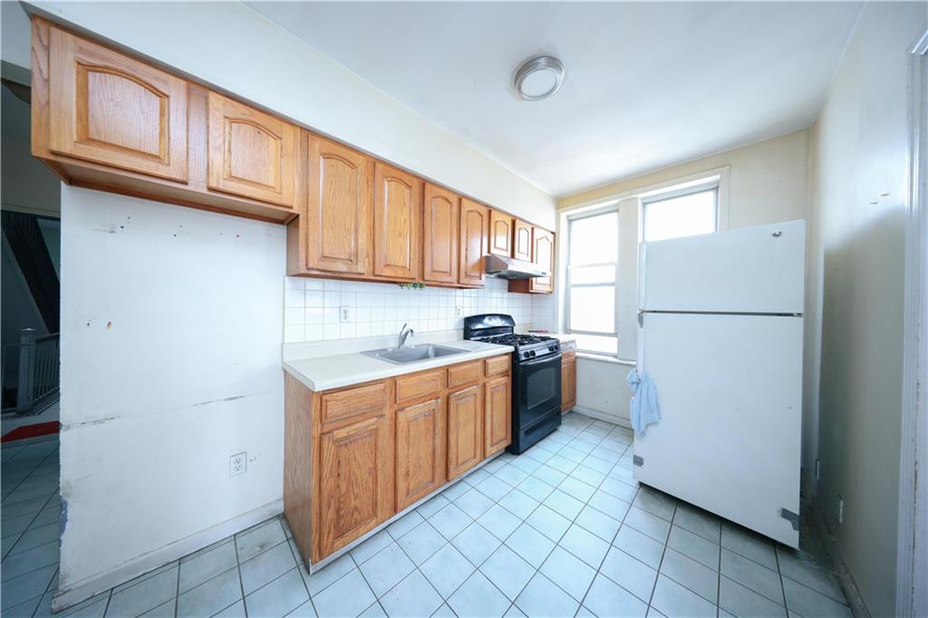 6107 23rd Avenue Borough Park Brooklyn NY 11204