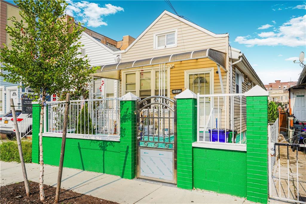 2840 Brighton 4th Street Brighton Beach Brooklyn NY 11235