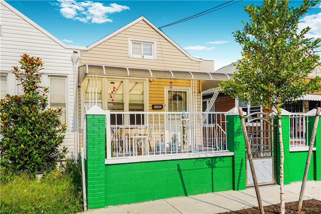 2840 Brighton 4th Street Brighton Beach Brooklyn NY 11235