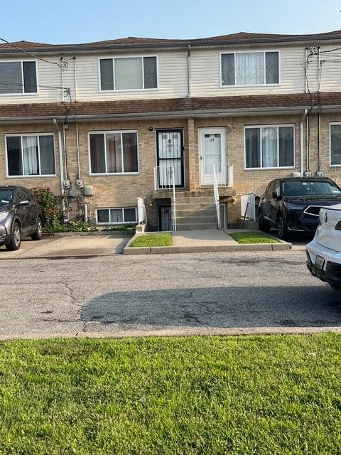 22 Spirit Lane Mariner's Harbor Staten Island NY 10303