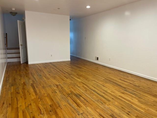 22 Spirit Lane Mariner's Harbor Staten Island NY 10303