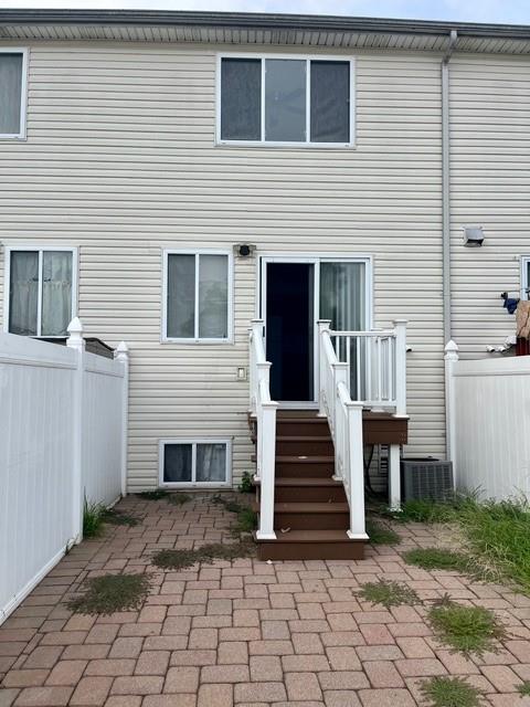22 Spirit Lane Mariner's Harbor Staten Island NY 10303