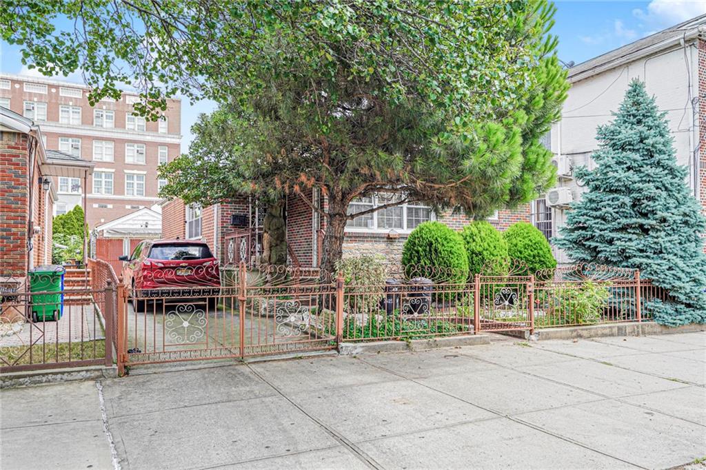 2421 West 1st Street Gravesend Brooklyn NY 11223