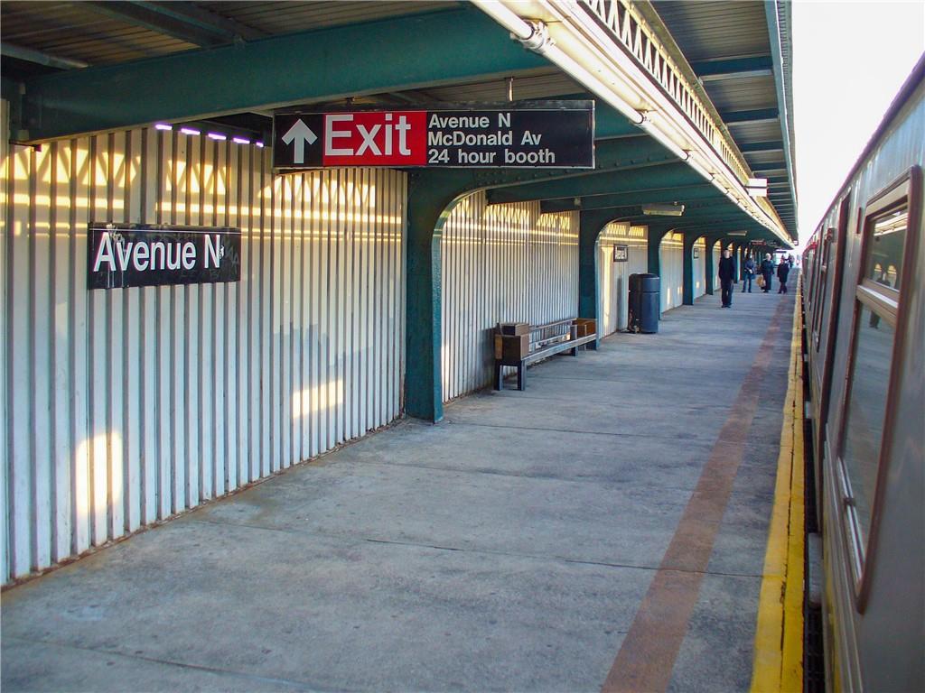 1325 Dahill Road Borough Park Brooklyn NY 11204