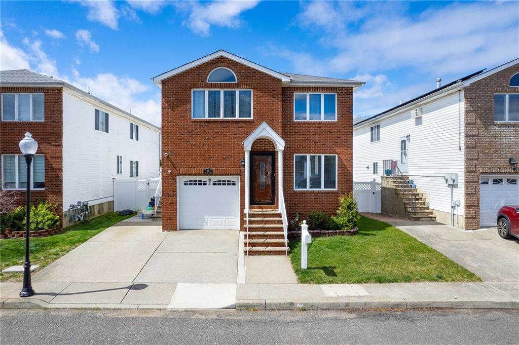 62 Dexter Avenue Woodrow Staten Island NY 10309