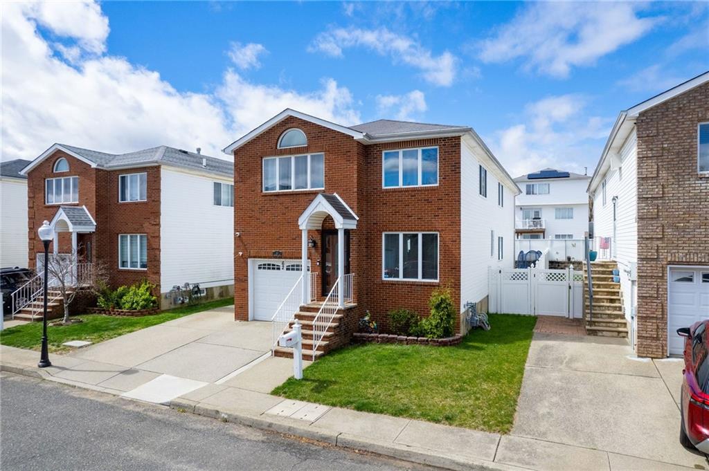 62 Dexter Avenue Woodrow Staten Island NY 10309
