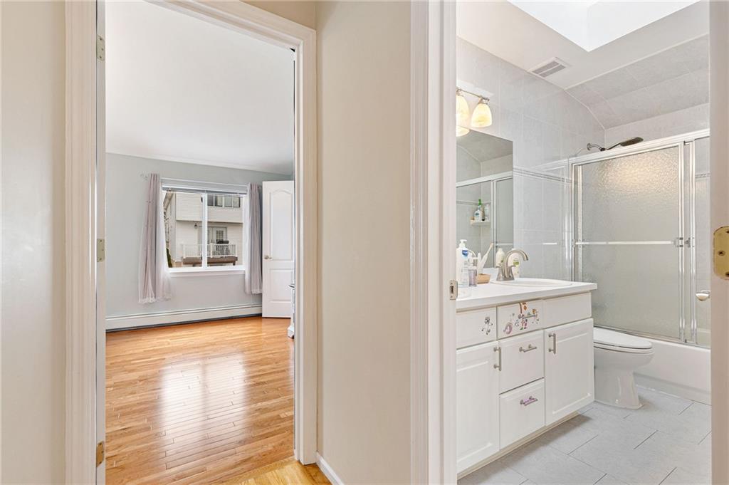62 Dexter Avenue Woodrow Staten Island NY 10309