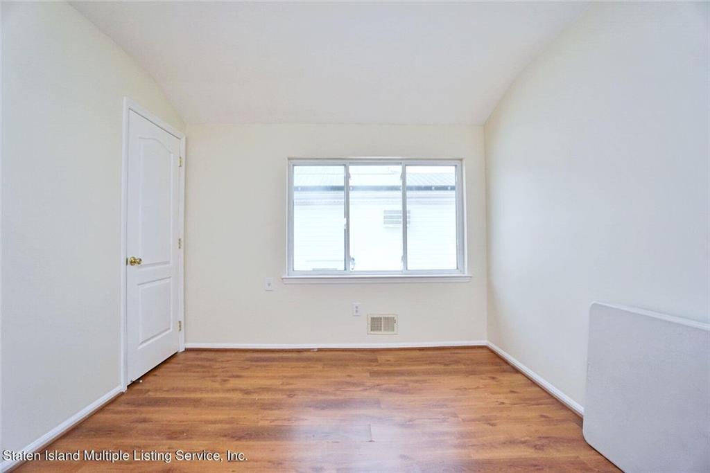 62 Dexter Avenue Woodrow Staten Island NY 10309