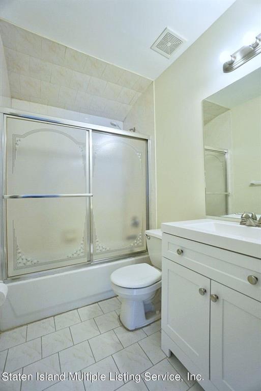 62 Dexter Avenue Woodrow Staten Island NY 10309