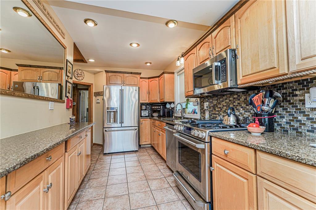 76 Whitman Avenue Great Kills Staten Island NY 10308