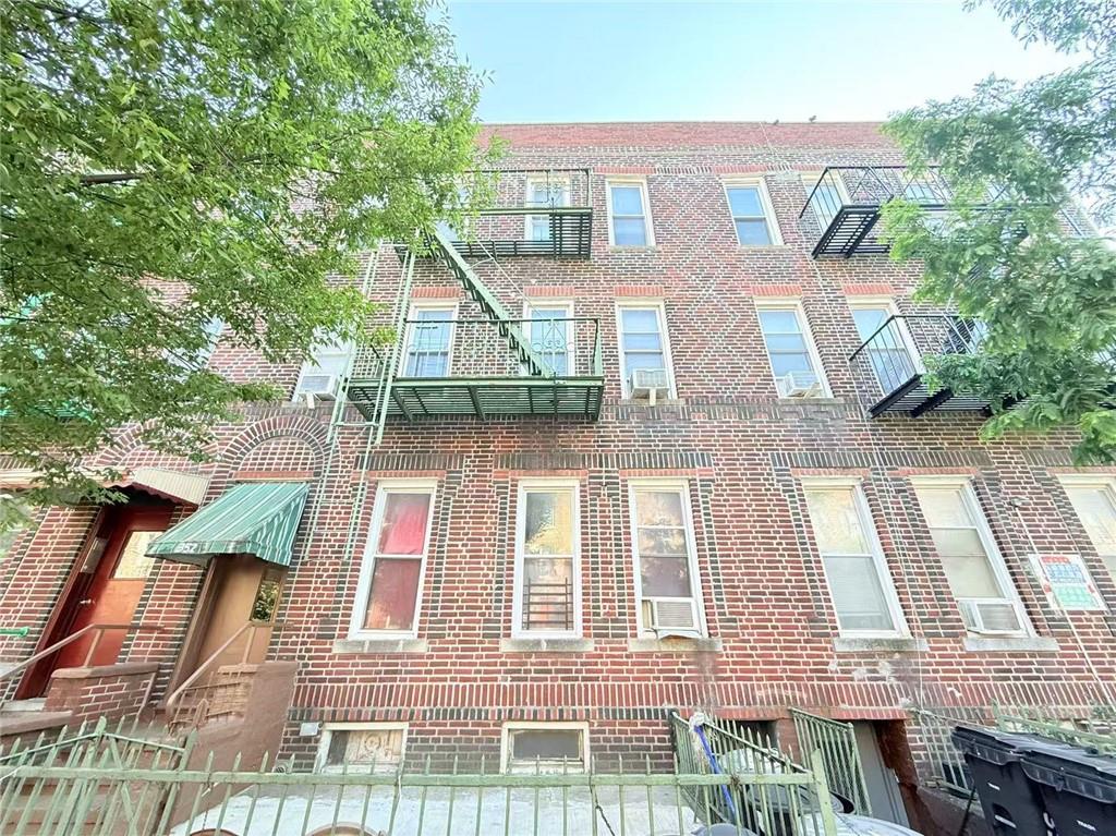 352 63rd Street Sunset Park Brooklyn NY 11220