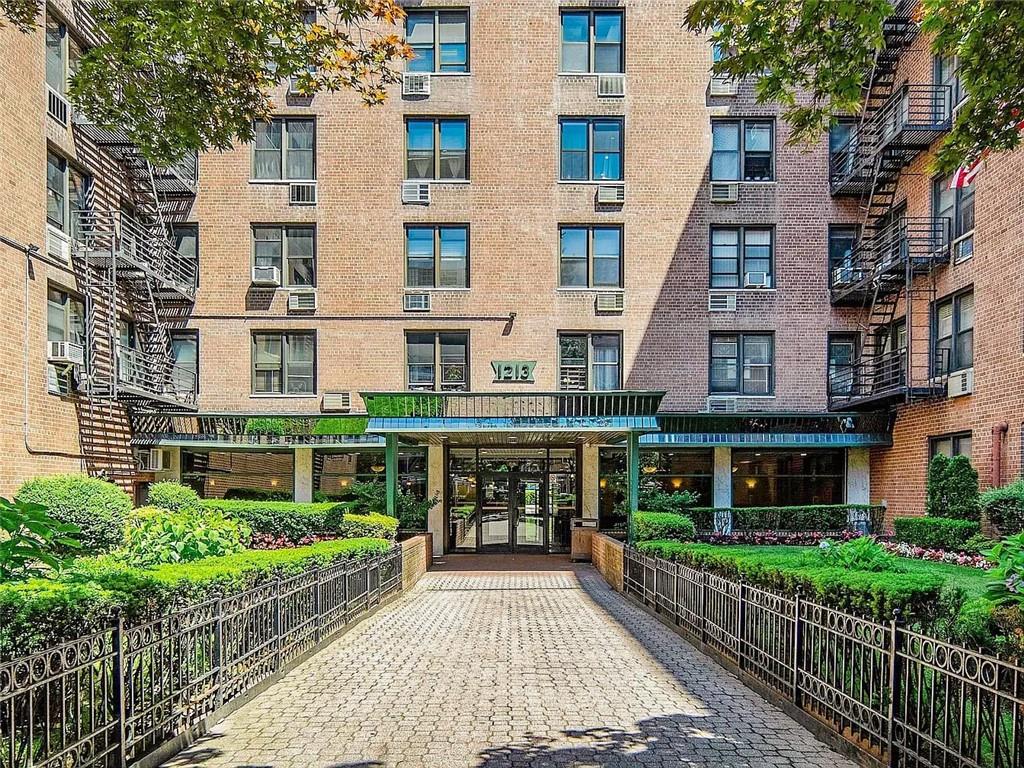 1213 Avenue Z Sheepshead Bay Brooklyn NY 11235