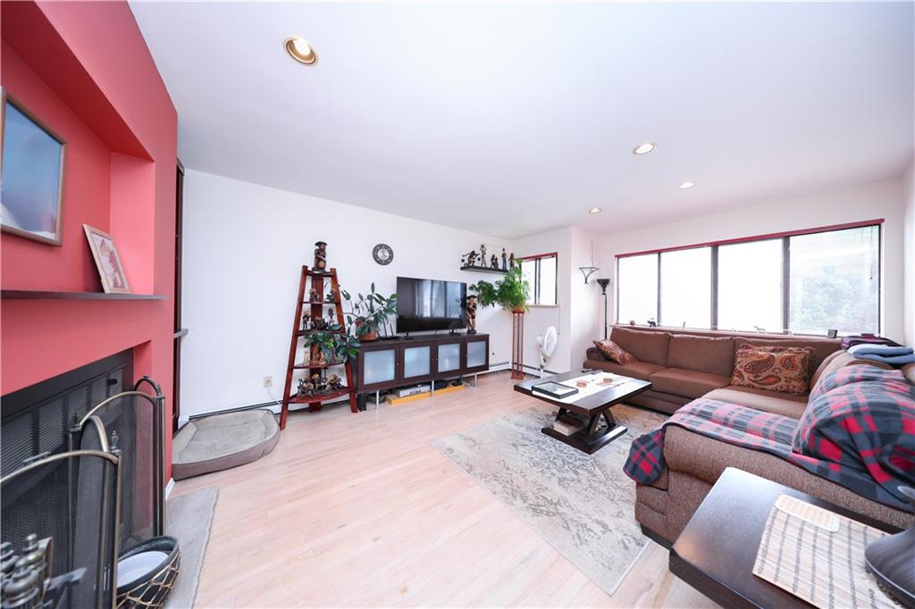 41 Lincoln Avenue Midland Beach Staten Island NY 10306