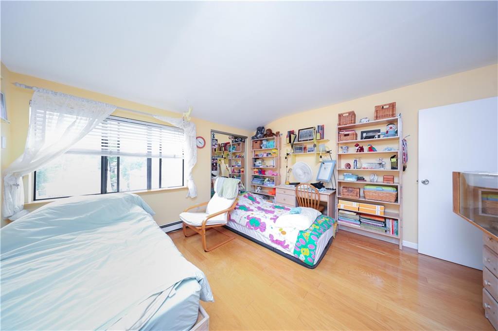 41 Lincoln Avenue Midland Beach Staten Island NY 10306