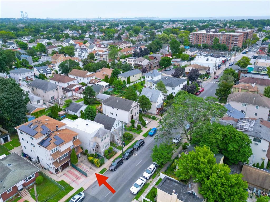 41 Lincoln Avenue Midland Beach Staten Island NY 10306
