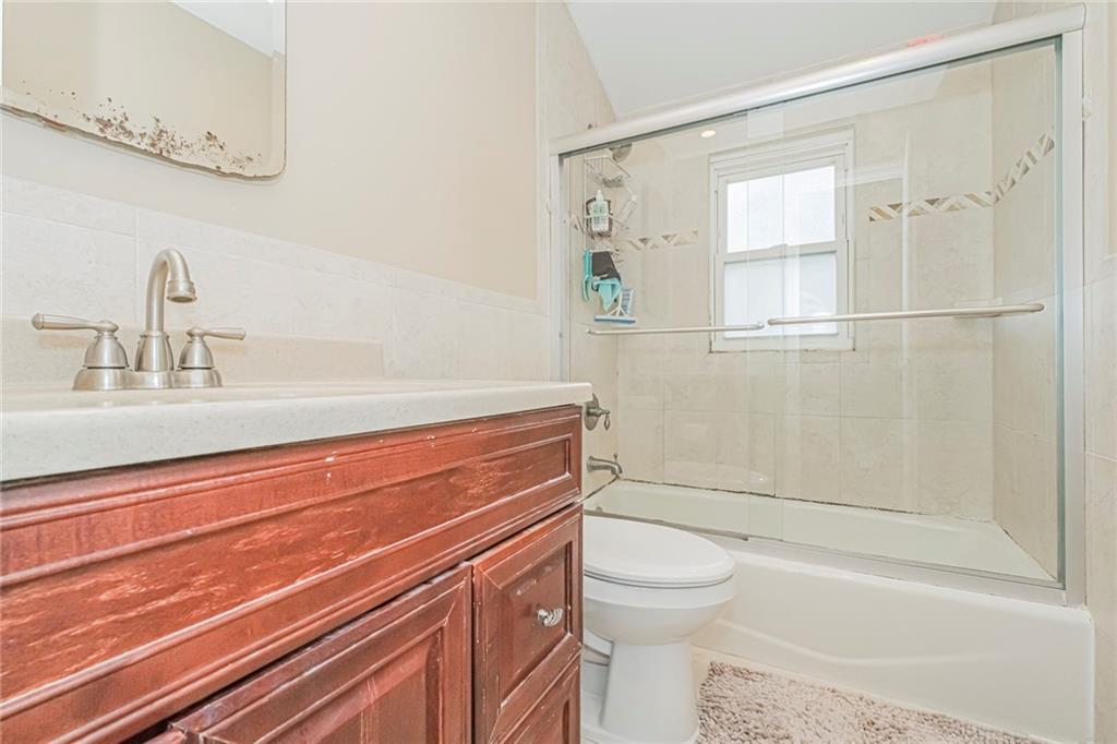 12 Benton Court Bay Terrace Staten Island NY 10306