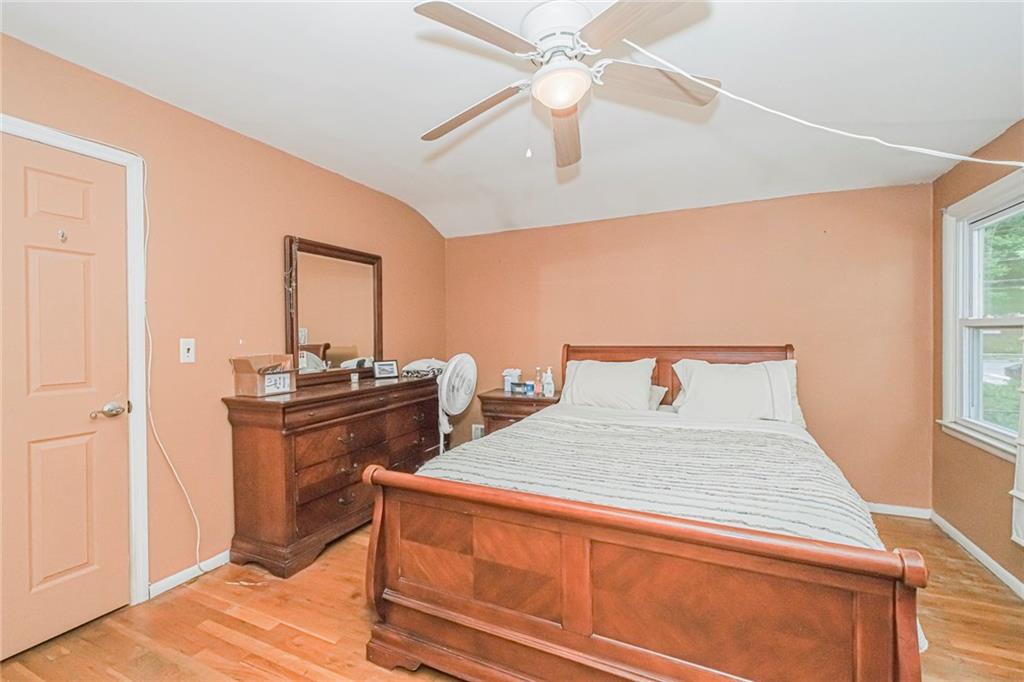 12 Benton Court Bay Terrace Staten Island NY 10306