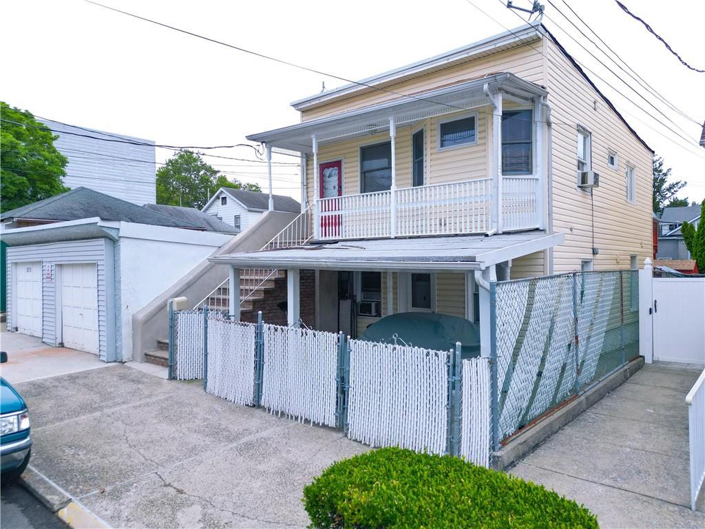 273 Clifton Avenue Rosebank Staten Island NY 10305