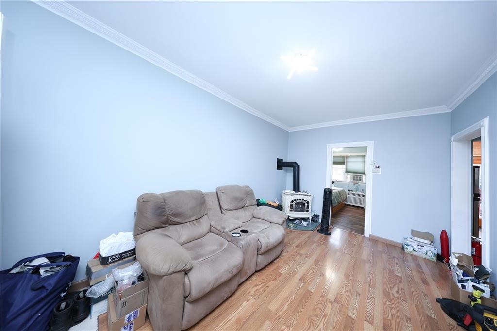 273 Clifton Avenue Rosebank Staten Island NY 10305