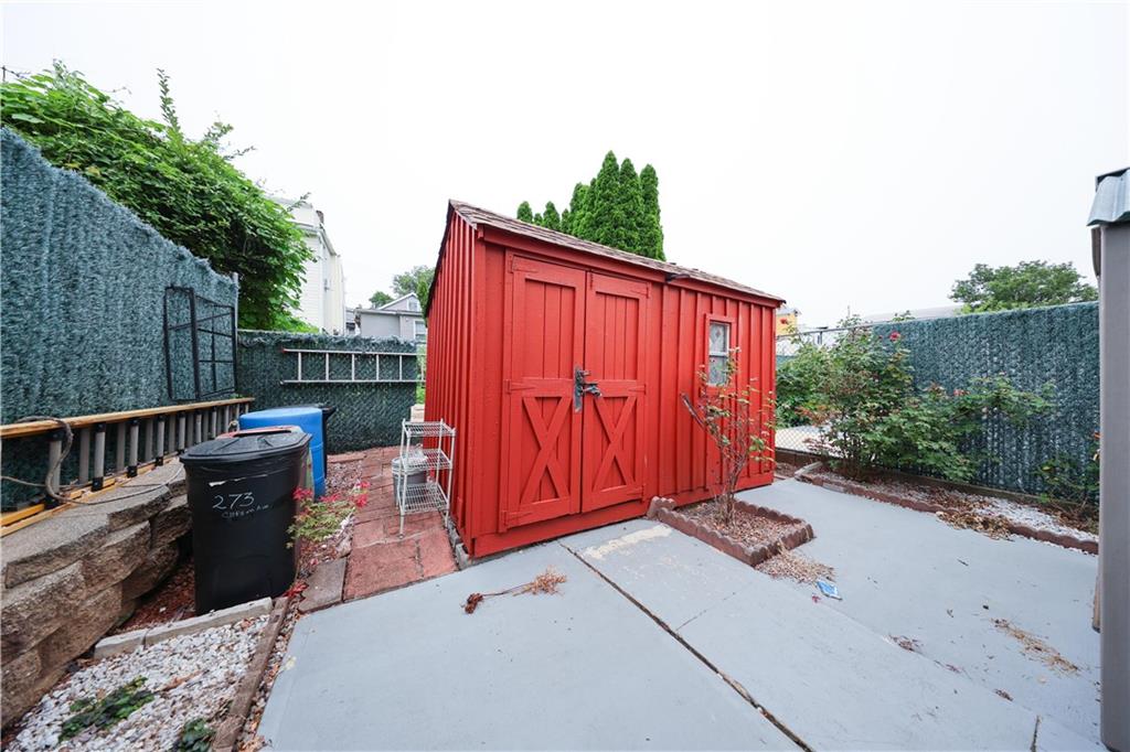 273 Clifton Avenue Rosebank Staten Island NY 10305