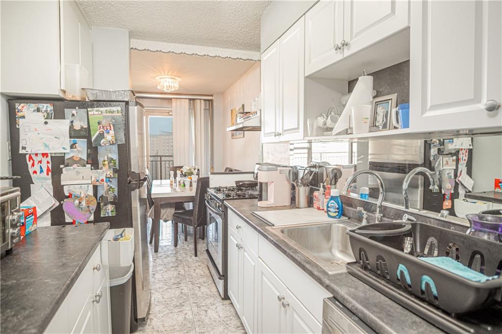 2915 West 5th Street Brighton Beach Brooklyn NY 11224
